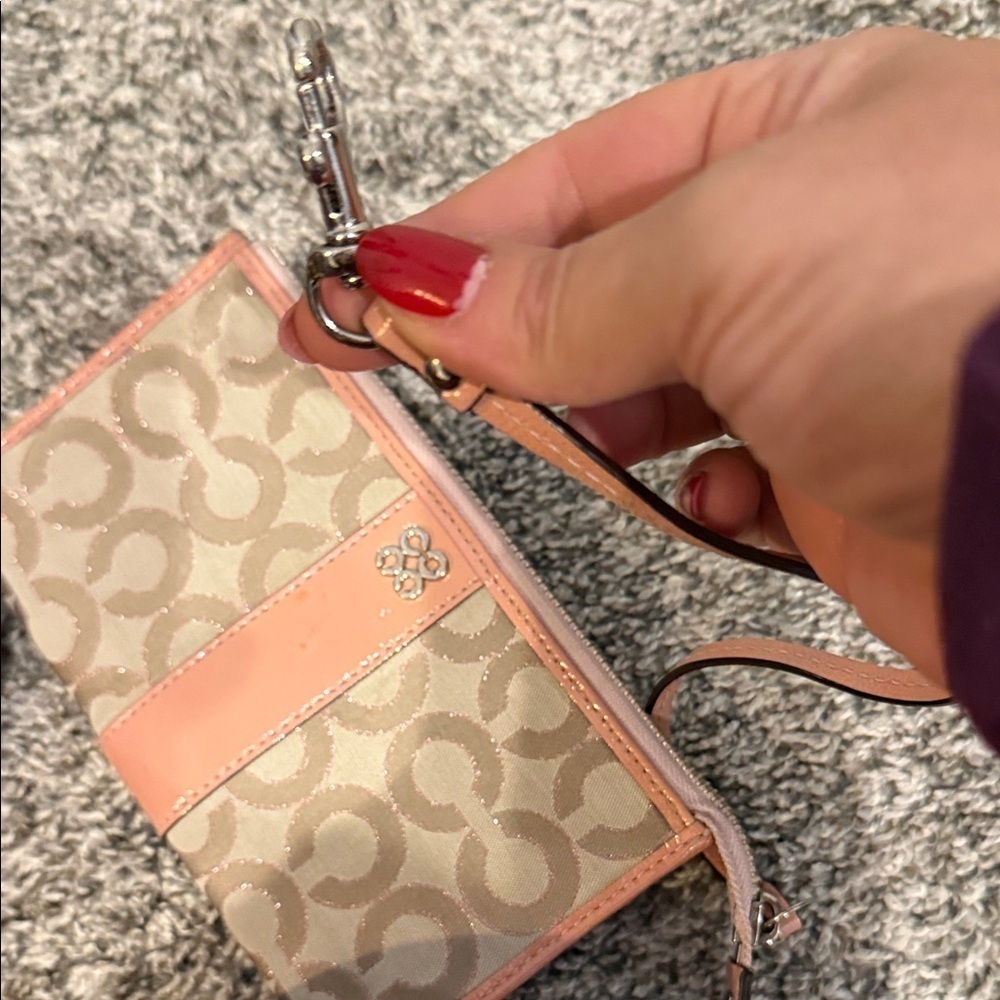 Stylish Pink and Beige Women's Bag Coach wristlet wallet coin purse designer - Picture 6 of 7